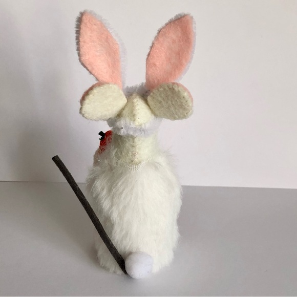 Bunny costumed felt mouse Art doll hand-sewn ready for an Easter Party, basket - Picture 6 of 10